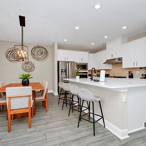5 Bedroom Reunion Village